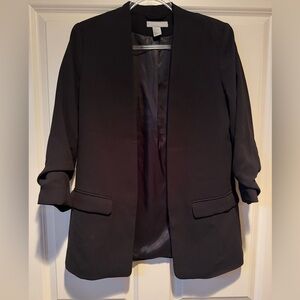 H&M Elegant Black Women's Blazer with statement sleeves